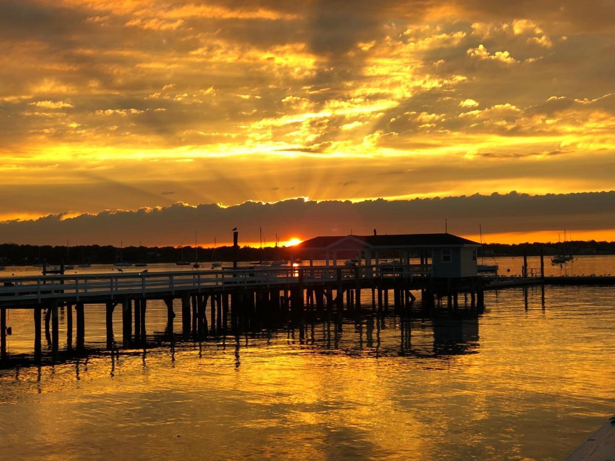 Knickerbocker Yacht Hotel Port Washington Εξωτερικό φωτογραφία